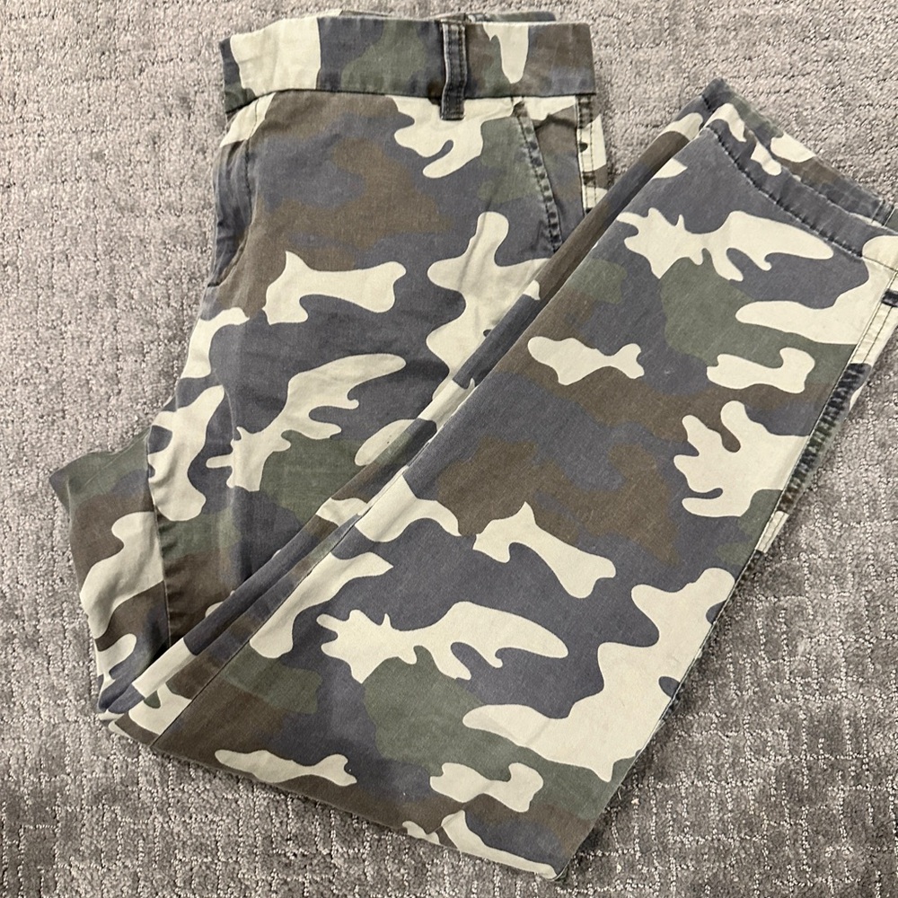 Caslon camo pants